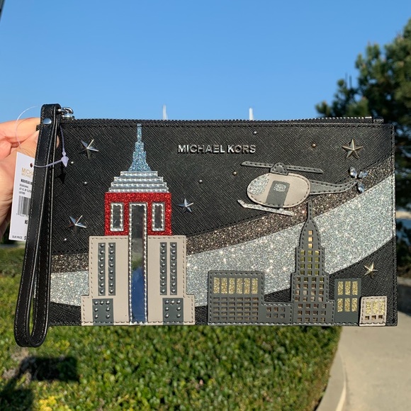 Michael Kors Nouveau Novelty Jet Set XL Clutch - Picture 7 of 8